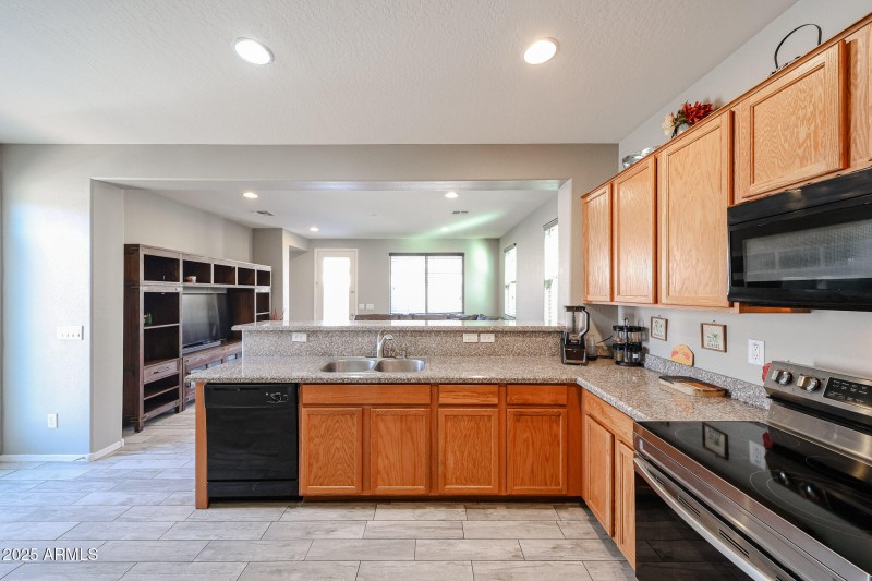 Great Entertainer's kitchen