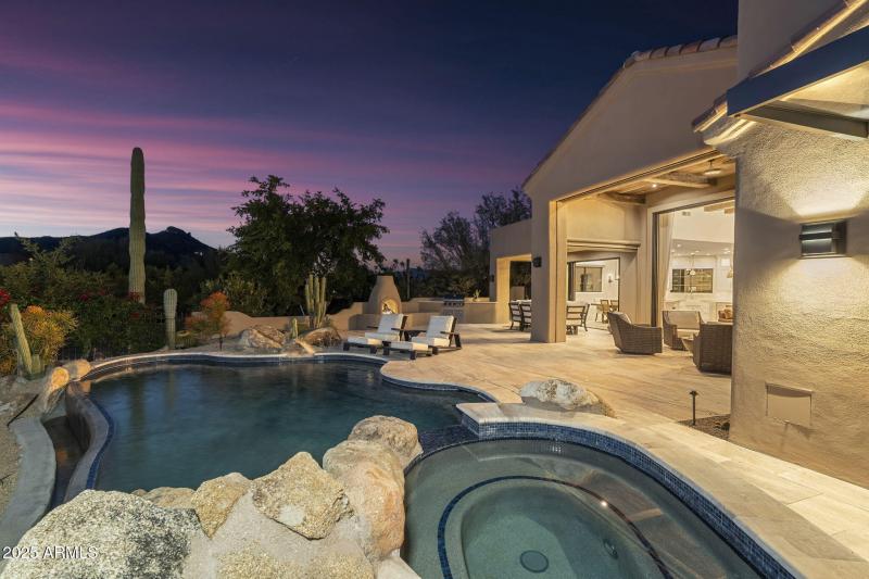 5BR/5BA Boulders Estate with Casita