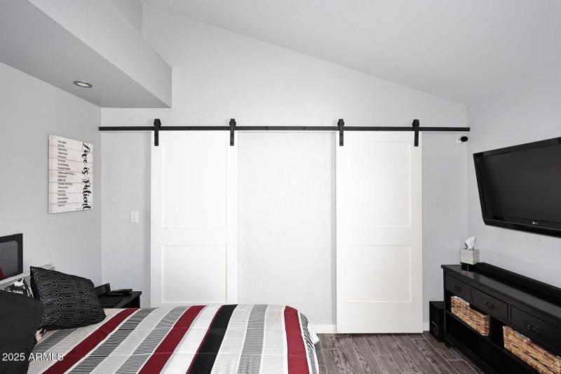 Primary Bedroom-Barn Doors
