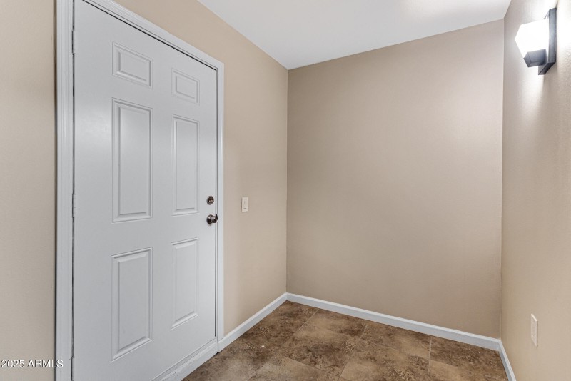 525 W Sundance Way-23