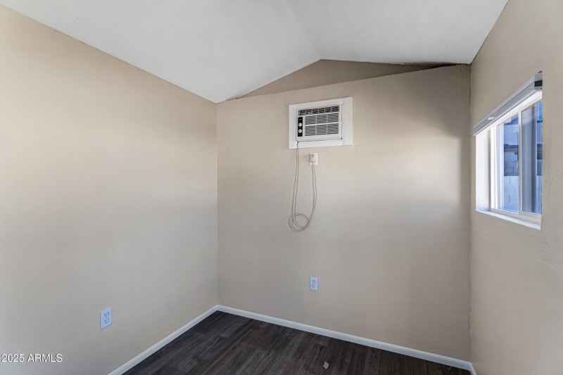 525 W Sundance Way-29