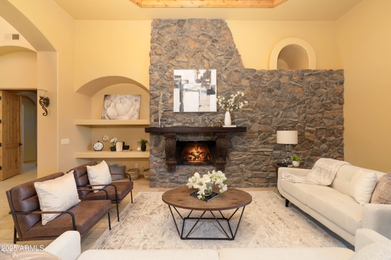 E Lone Mountain Rd. (6646)-4