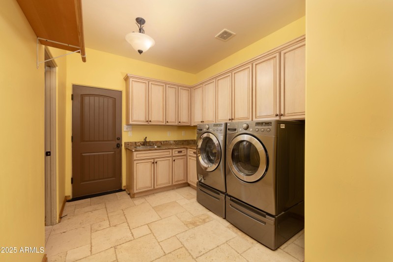 E Lone Mountain Rd. (6646)-28