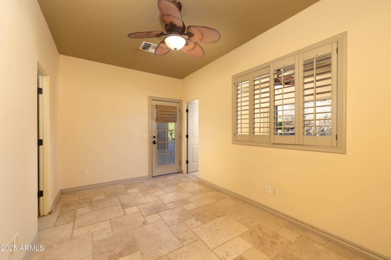 E Lone Mountain Rd. (6646)-31