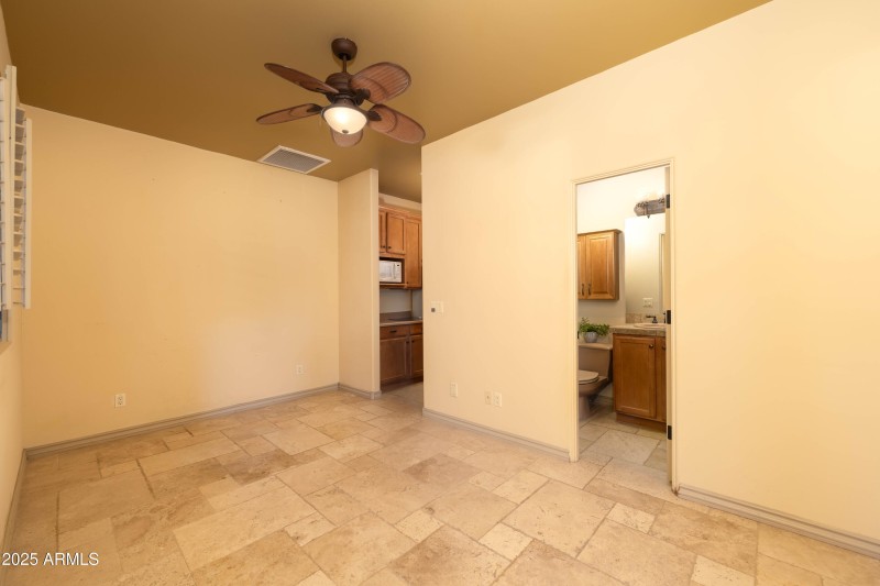 E Lone Mountain Rd. (6646)-32