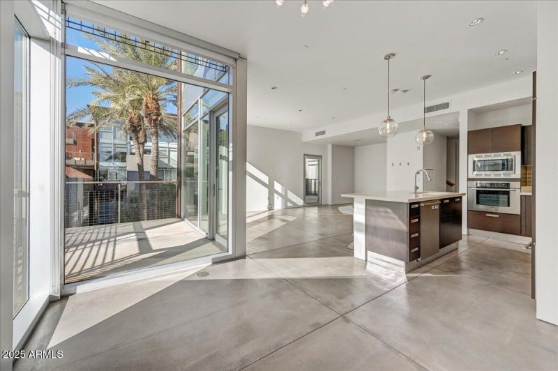 Great Room - Dining Room