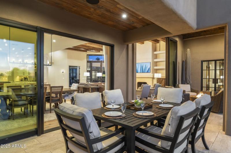 Covered Patio w/ Retractable Slider