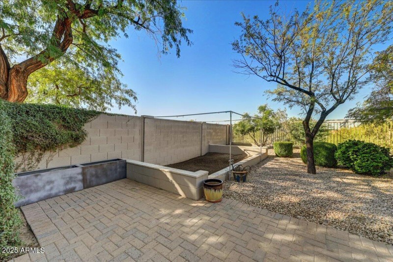 Backyard Garden Area & Shed