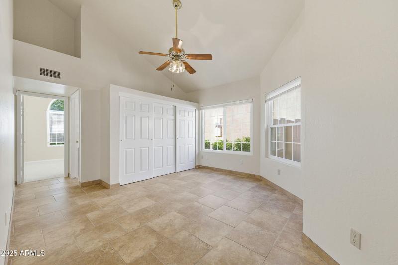 9-web-or-mls-3242 E Briarwood Terrace-9