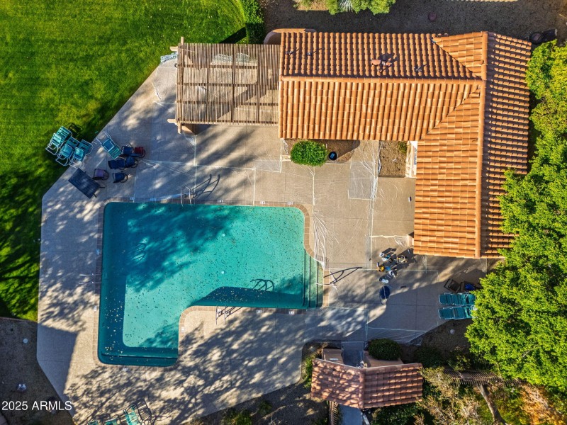 38-web-or-mls-3242 E Briarwood Terrace-3