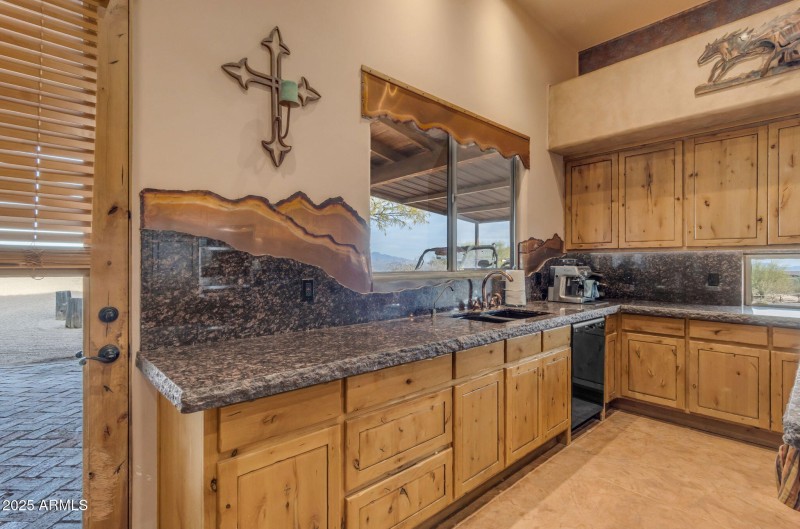 41-web-or-mls-124_a4m_br scts