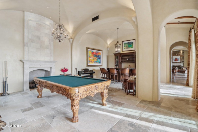 Camelback Mtn • 1-Level Home