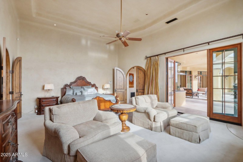 Camelback Mtn • 1-Level Home