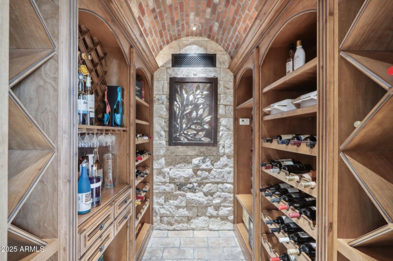 Camelback Mtn • 1-Level Home