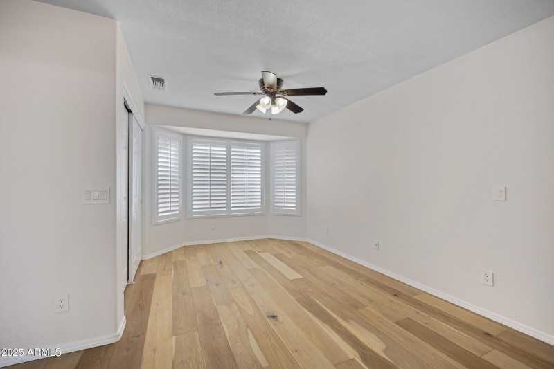 4237 E Rockledge Rd-24