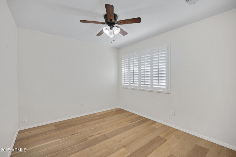 4237 E Rockledge Rd-27