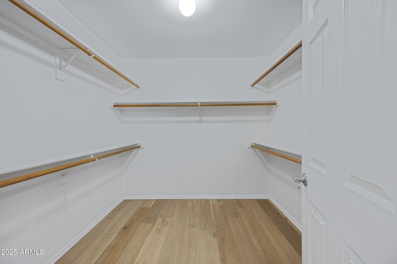 4237 E Rockledge Rd-34