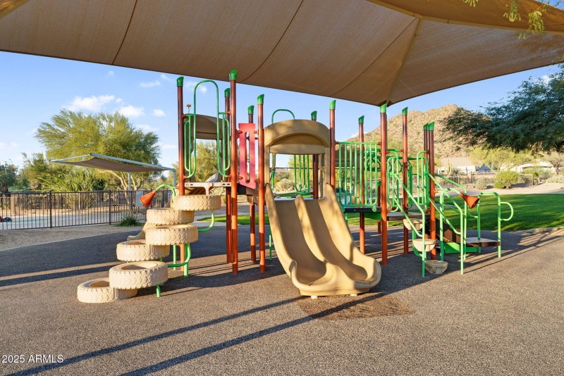 99-web-or-mls-99-web-or-mls-DSC00521