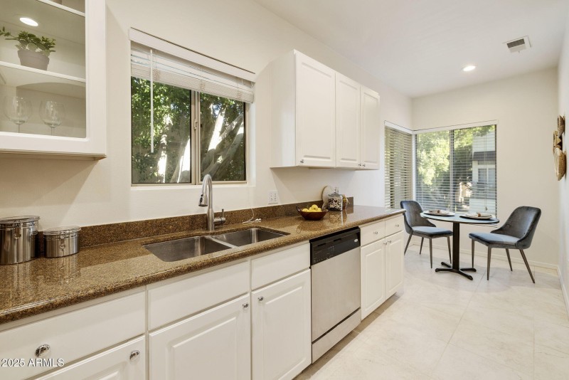 18-web-or-mls-_tm_8005-_tm_8009