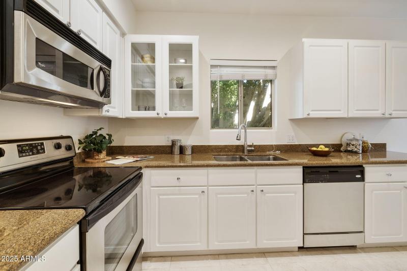 19-web-or-mls-_tm_8000-_tm_8004