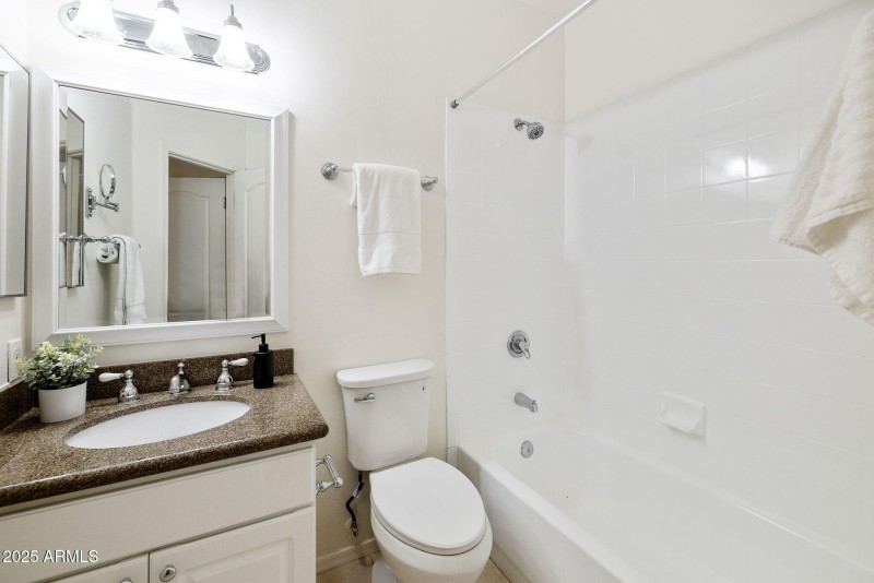 23-web-or-mls-_TM_7983