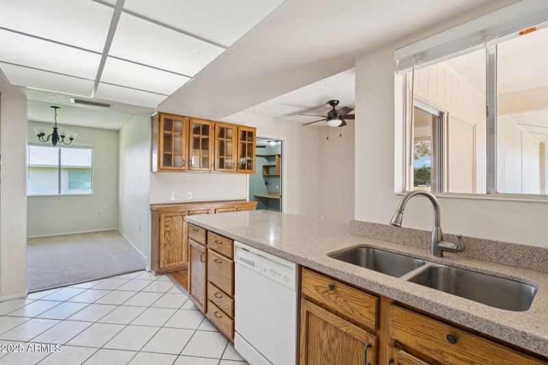 12-web-or-mls-W Omega Dr-S1712-012