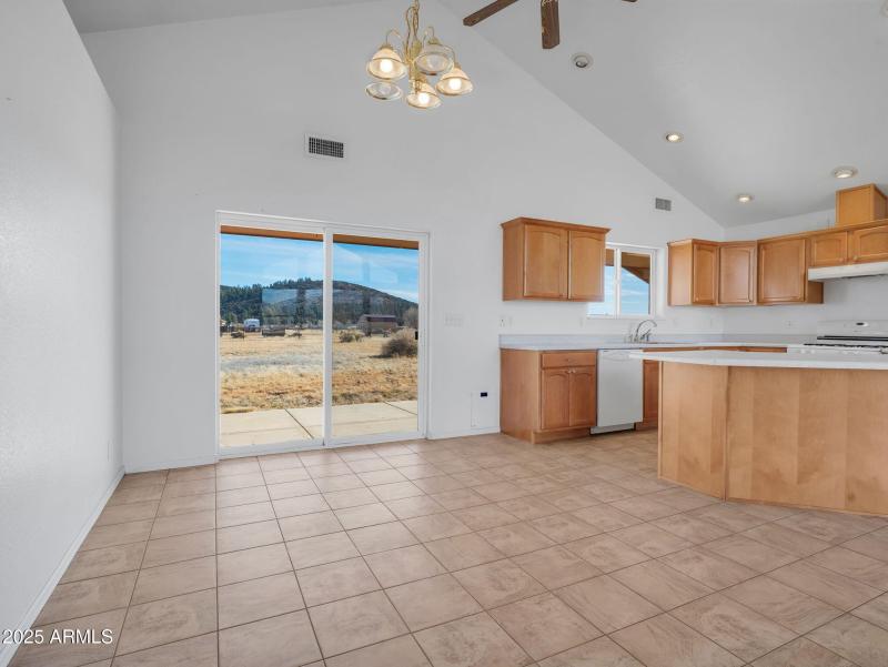 9-web-or-mls-TimberCreekimagery-16 (1)