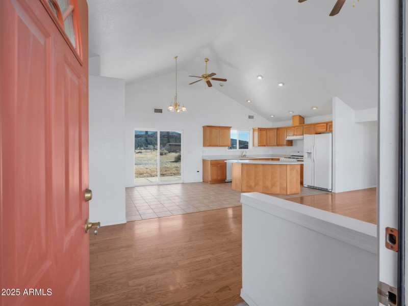3-web-or-mls-TimberCreekimagery-10 (1)