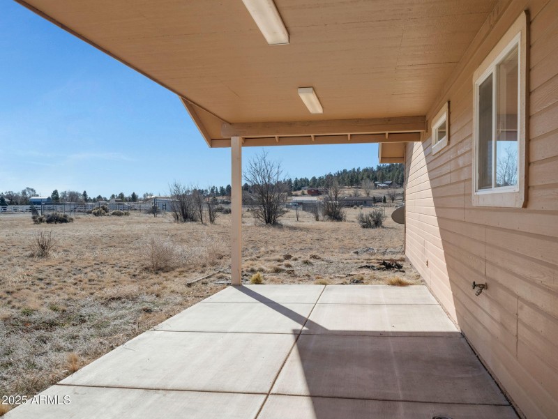24-web-or-mls-TimberCreekimagery-27 (1)