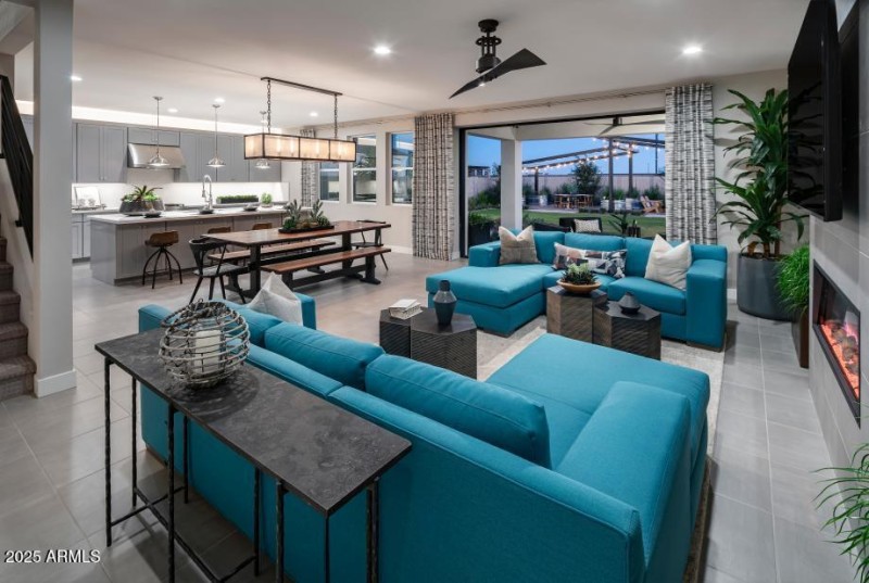 Preserve-at-San-Tan_Laurens_Greatroom_74