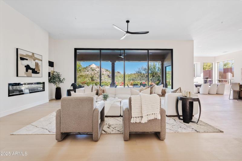 Living Room| Great Room