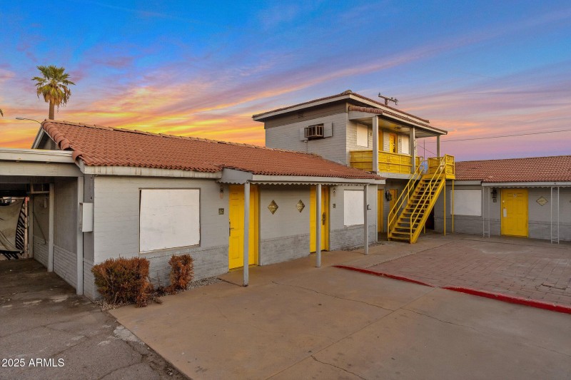 6-web-or-mls-QP-08471