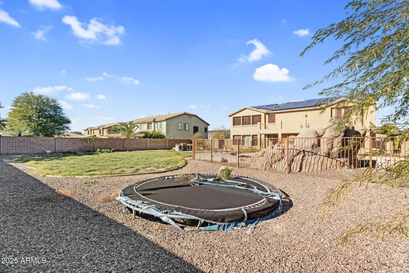 12-web-or-mls-DSC00236