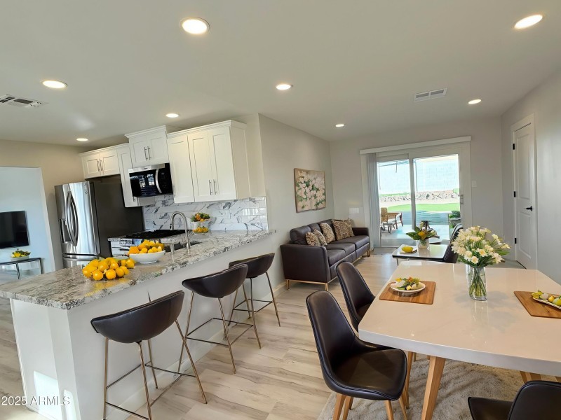 IMG_3161 - Dining Room - Modern - 2