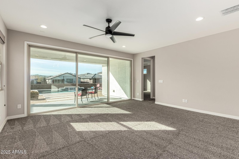 Wall of glass slider to covered patio