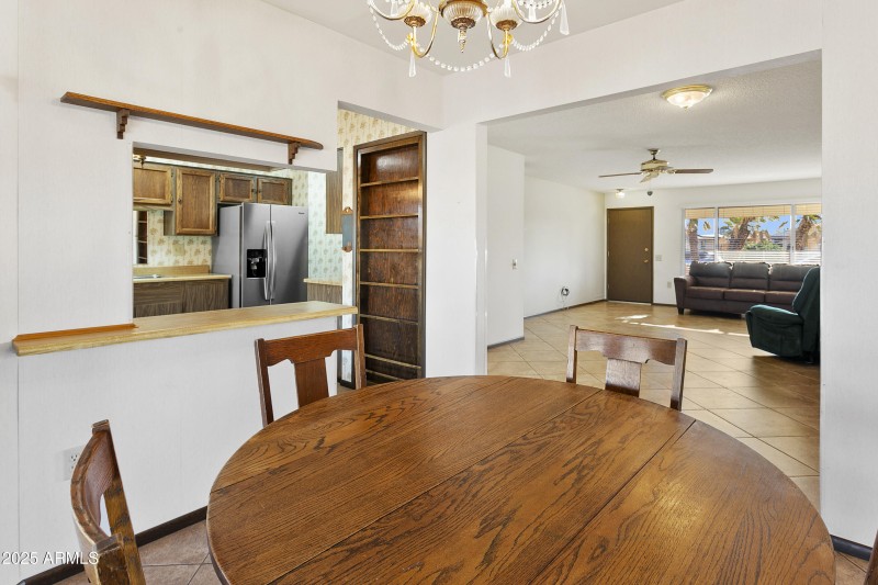 dining.kitchen.living