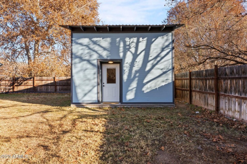 Casita-149-Front Exterior