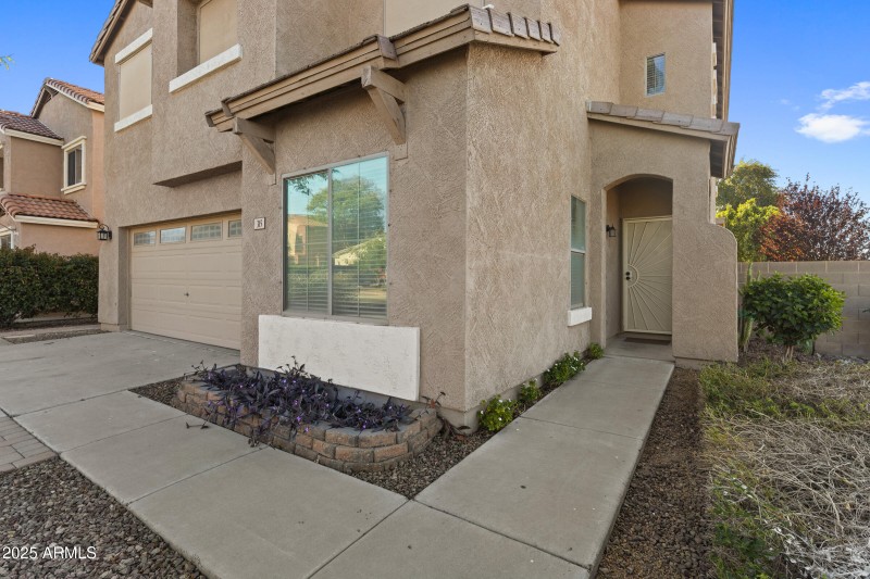 315 E Christopher St-4