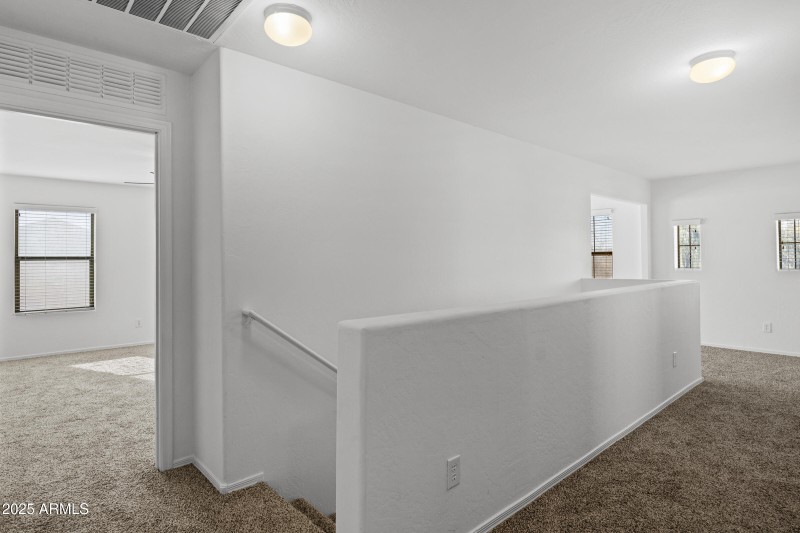 315 E Christopher St-19