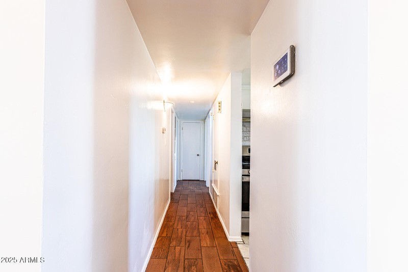 2033 W Palo Verde Dr-16