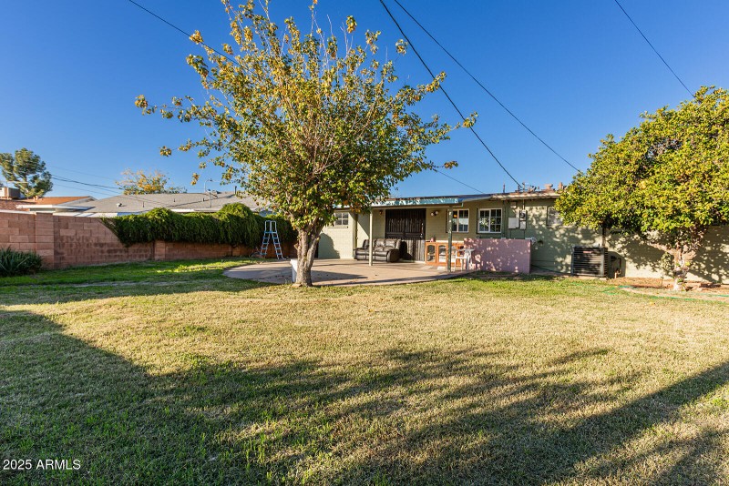 2033 W Palo Verde Dr-30