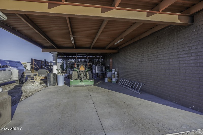 Restaurant Exterior 9