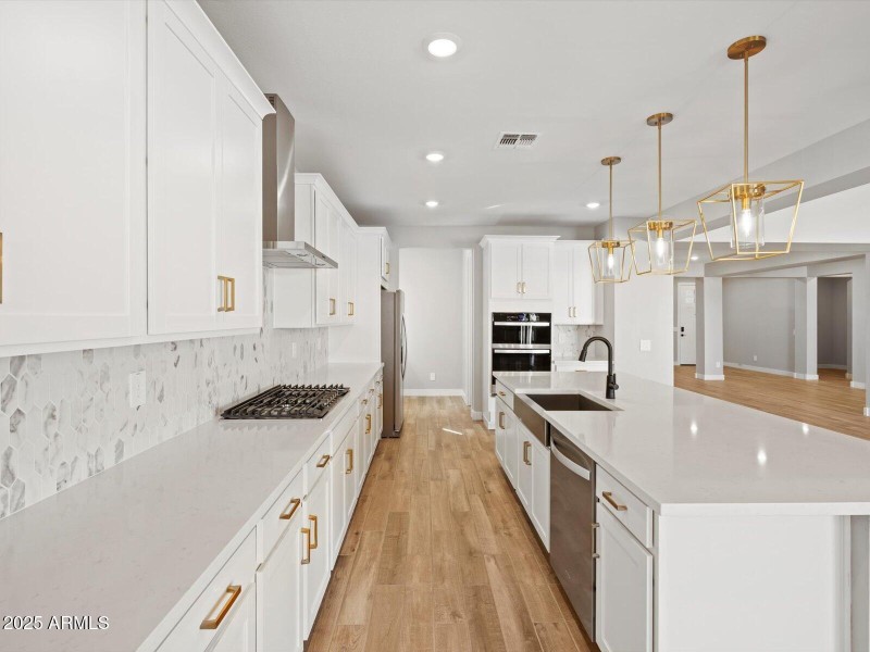 15952 W EL CORTEZ PL