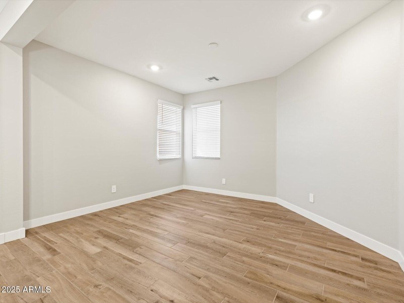 15952 W EL CORTEZ PL