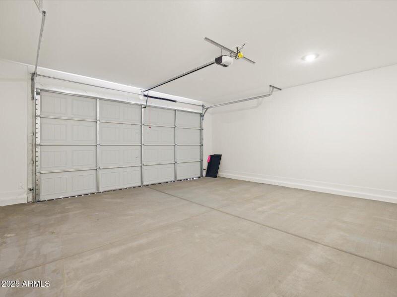 15952 W EL CORTEZ PL