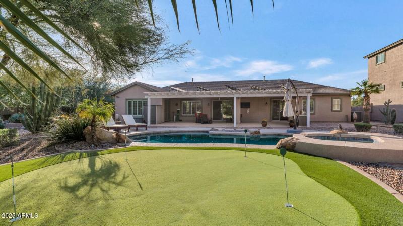 14426 W Becker Ln-large-044-023-TOD3331-