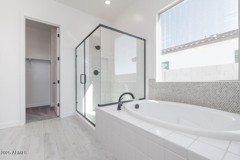 Tri Pointe Soleo 333 - Primary Bath-2MLS