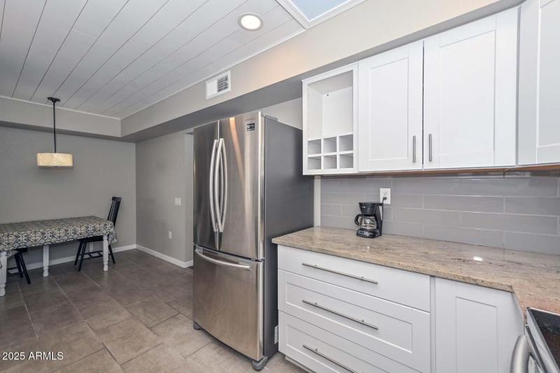 Kitchen-Breakfast Room2