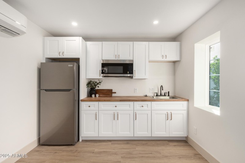 Casita Kitchenette