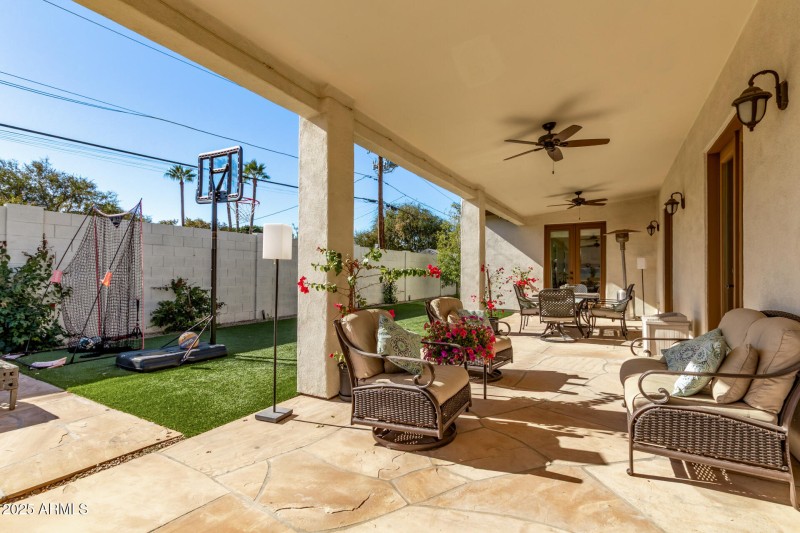 Charming oversized covered patio